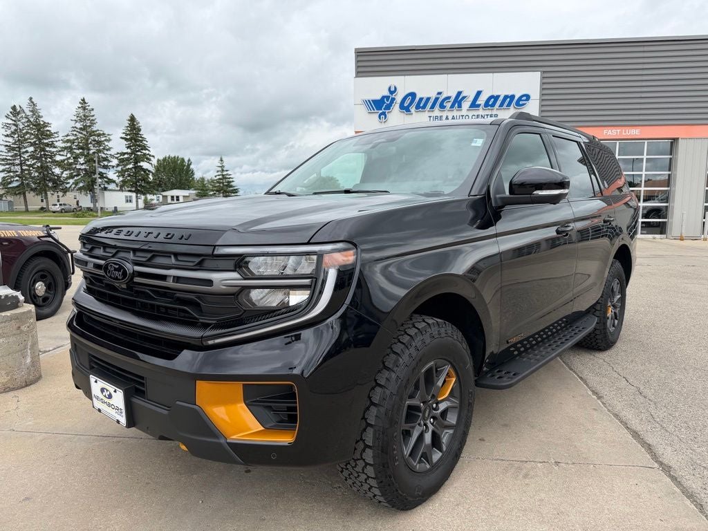 2026 Ford Expedition Tremor in Agate Black Metallic — front three-quarter view